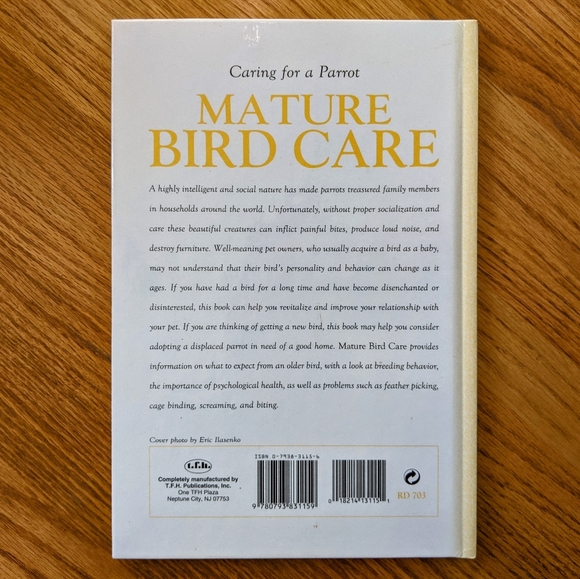 🌟Host Pick🌟 Mature Bird Care - Caring for a Parrot Book - Picture 2 of 4